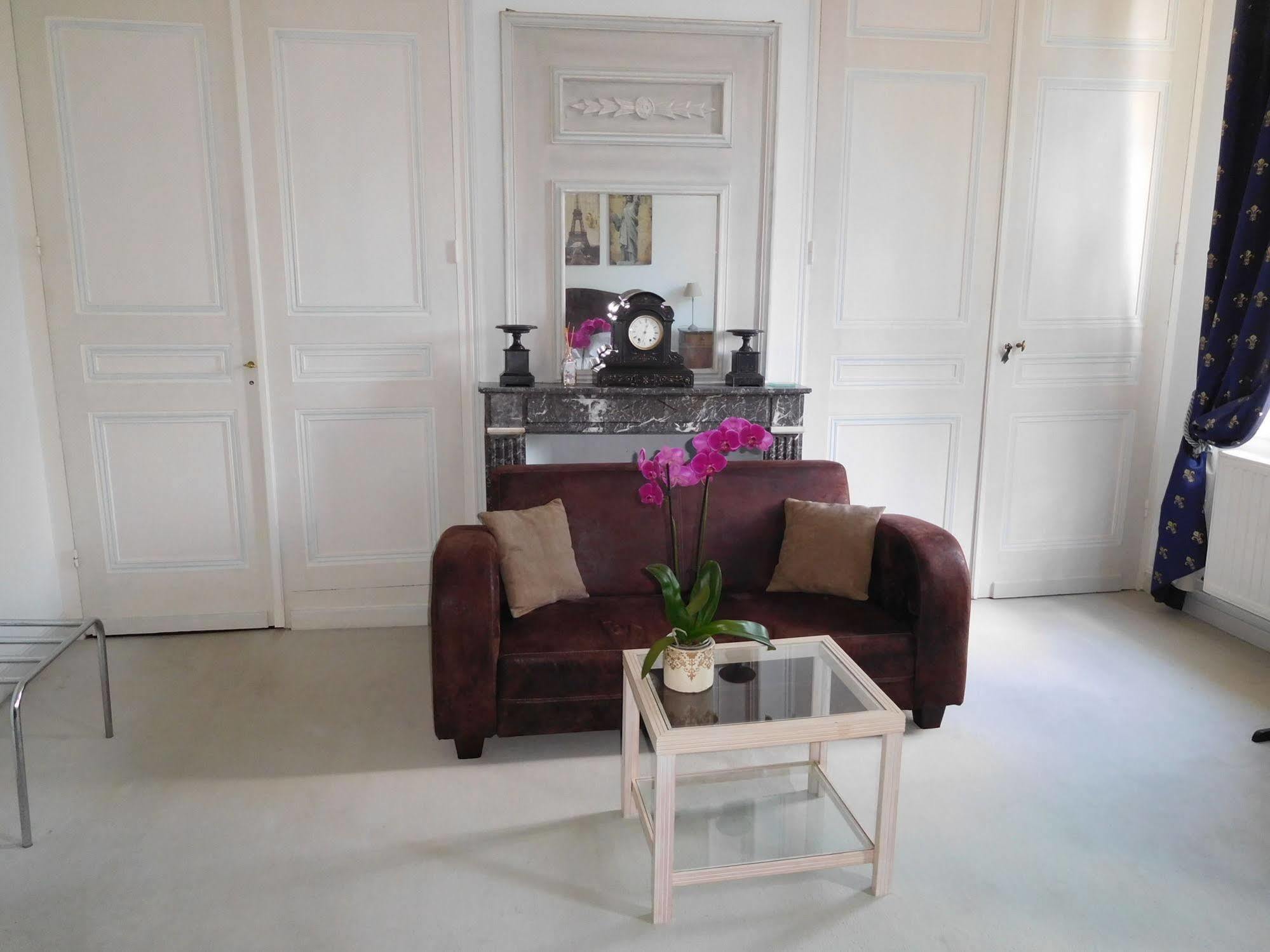 Chambres D'Hotes Chateau De Courcelette Hem Экстерьер фото