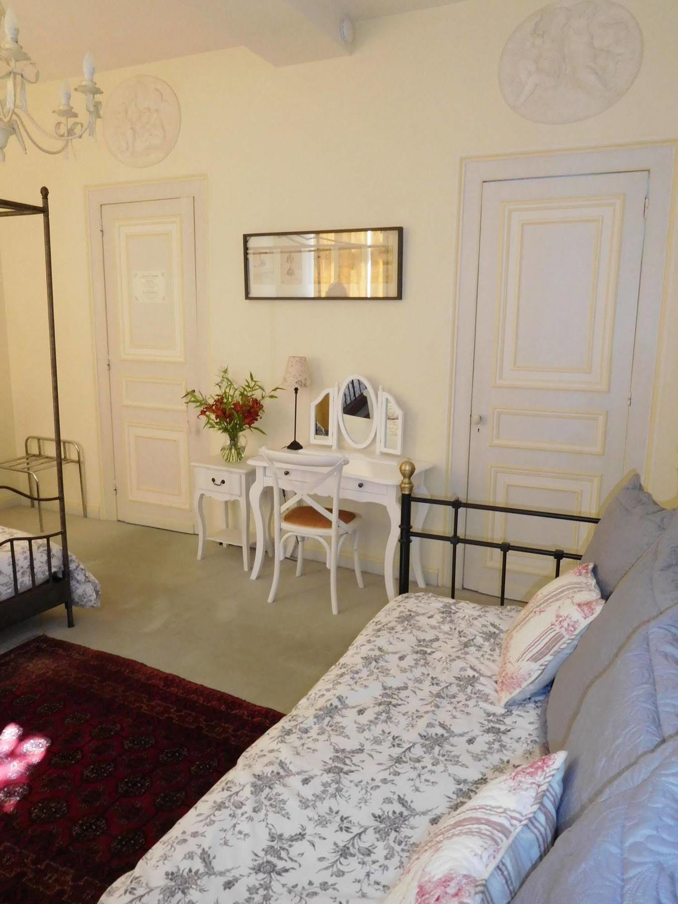 Chambres D'Hotes Chateau De Courcelette Hem Экстерьер фото